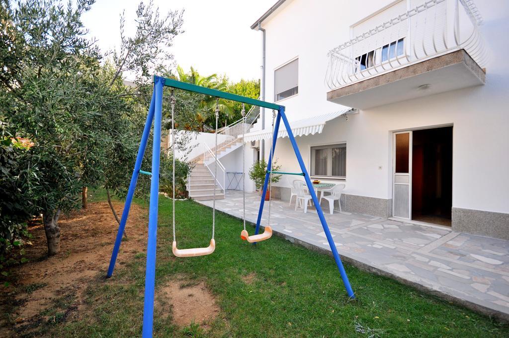 Apartments Ivan Duće Pokój zdjęcie