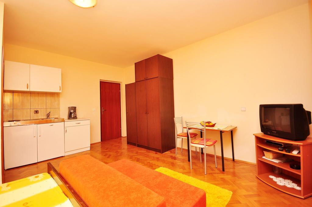 Apartments Ivan Duće Pokój zdjęcie