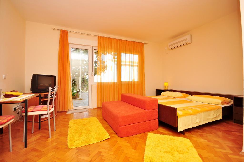 Apartments Ivan Duće Pokój zdjęcie