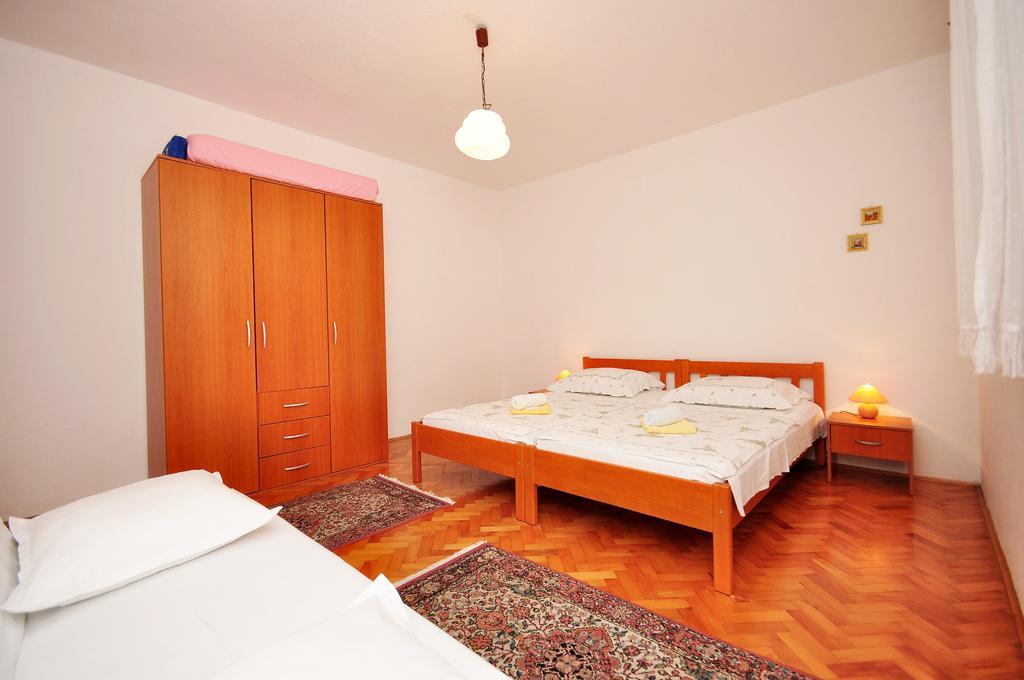 Apartments Ivan Duće Pokój zdjęcie