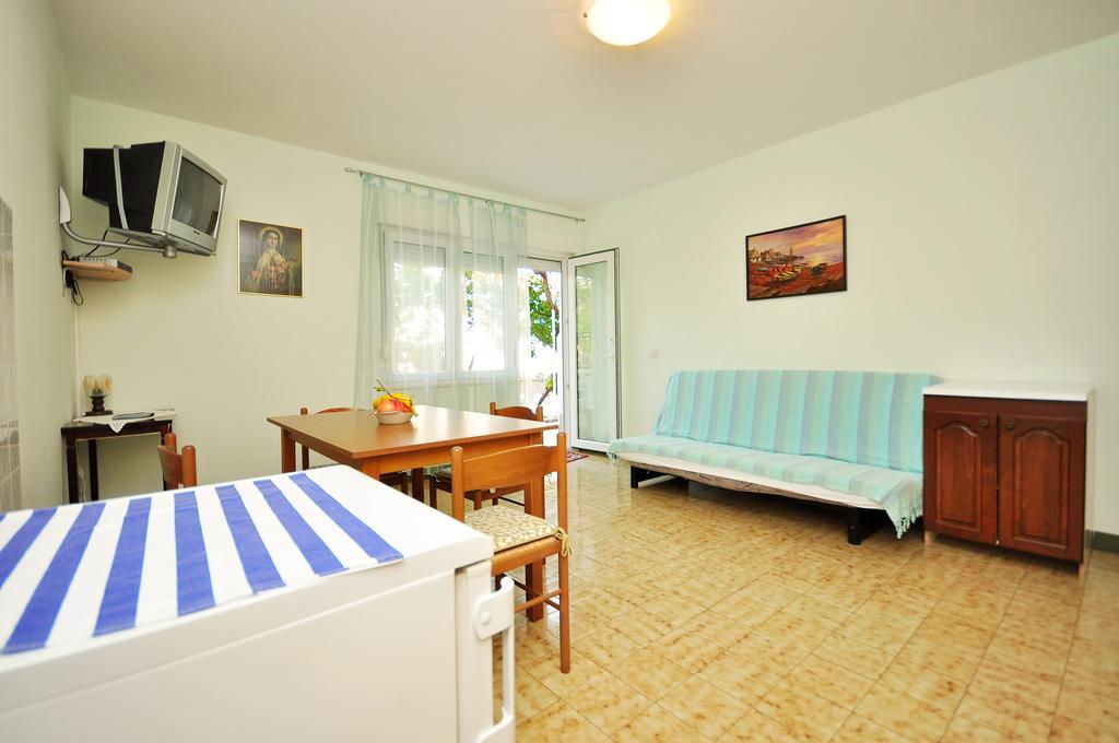 Apartments Ivan Duće Pokój zdjęcie